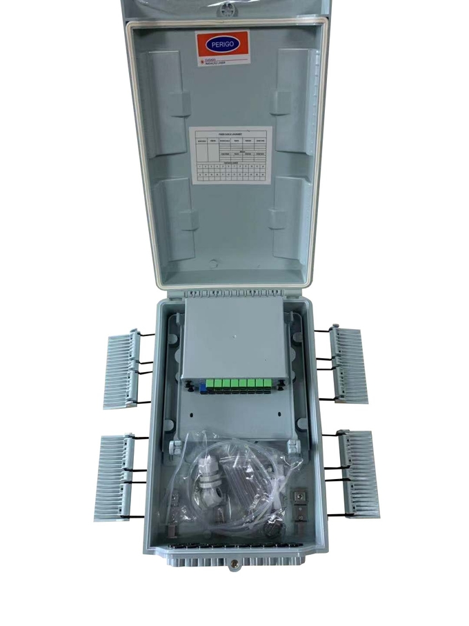 กล่องกระจายไฟเบอร์ออปติก 24 พอร์ตของจีน ABS IP 65 พร้อม Wall / Pole Method SC Plug-in PLC Splitter 2